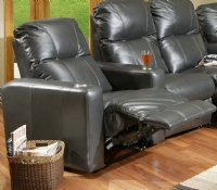 Portland - Recliner by Omnia